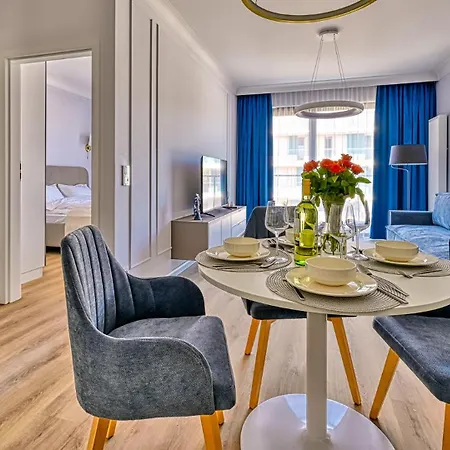 D209 Classik Z 2 Sypialniami, Basenem, Sauna, Jacuzzi, Przy Samej Plazy - 5d Apartment