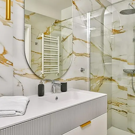 Apartment D209 Classik Z 2 Sypialniami, Basenem, Sauna, Jacuzzi, Przy Samej Plazy - 5d *