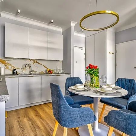 D209 Classik Z 2 Sypialniami, Basenem, Sauna, Jacuzzi, Przy Samej Plazy - 5d Apartment Niechorze