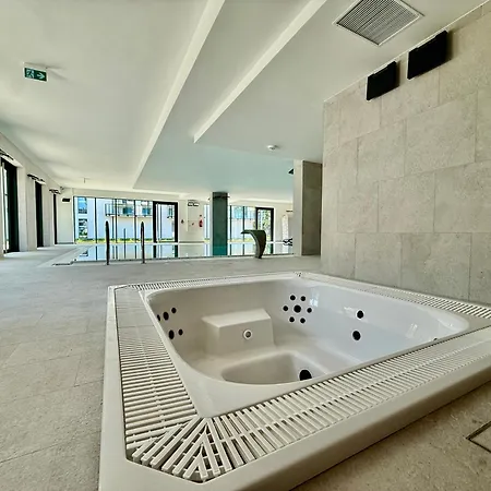D209 Classik Z 2 Sypialniami, Basenem, Sauna, Jacuzzi, Przy Samej Plazy - 5d Apartment *