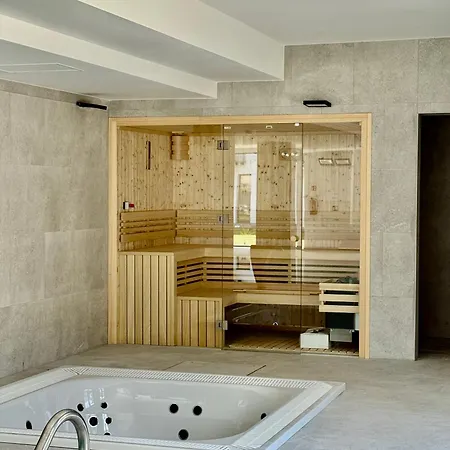 Apartment D209 Classik Z 2 Sypialniami, Basenem, Sauna, Jacuzzi, Przy Samej Plazy - 5d *